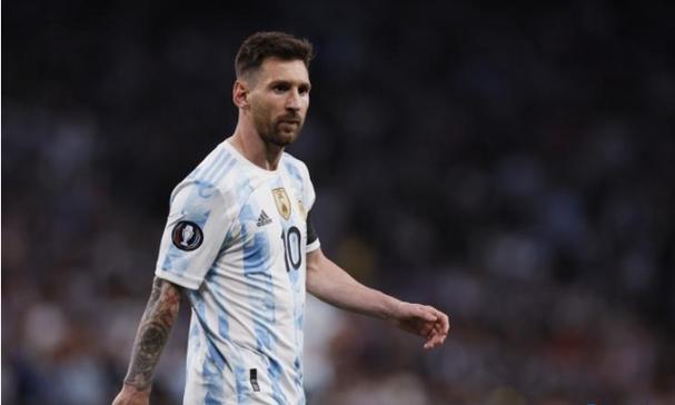 被捕后她声称家里不缺她